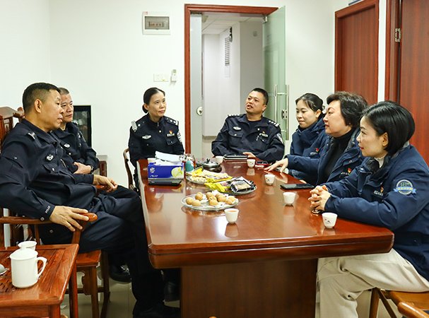 党建引领 警企聚力——集团与东漖派出所开展党建交流活动